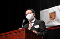 頒獎禮主禮嘉賓為縱橫公共關係顧問集團主席曾立基校友